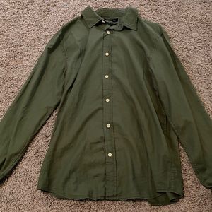 NWT Banana Republic Slim Fit Button Down. Olive green. Size M